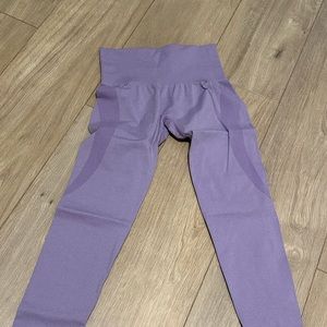 Nvgt leggings size small